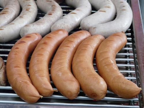 Beef Jalapeno/Cheddar Bratwurst 